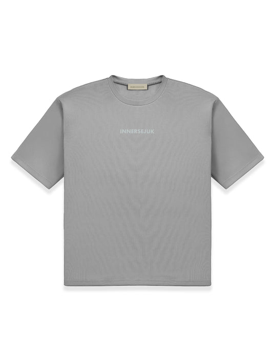 THE SIGNATURE OVERSIZED TEE IN LIGHT GREY